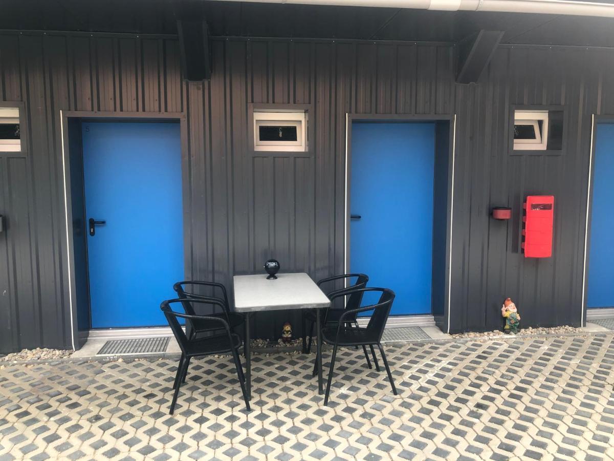 Motel Home Берлін Екстер'єр фото